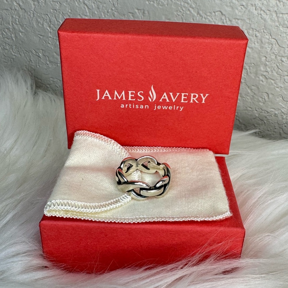 James Avery, Sterling Silver, RETIRED Bold Infinity Ring, Size 9